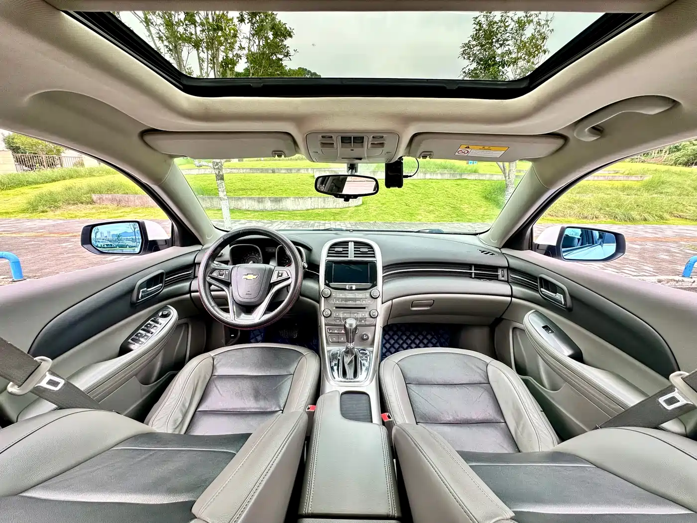 Chevrolet Malibu 2014 2.0L Automatic Luxury фото 42
