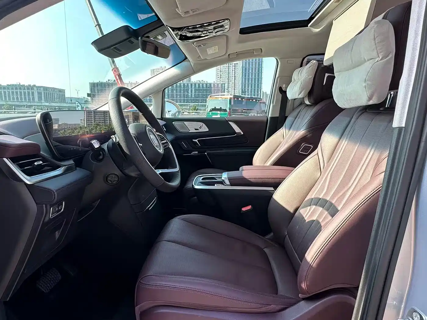 Buick Century 2025 2025 2.0T 7-Seater World Edition