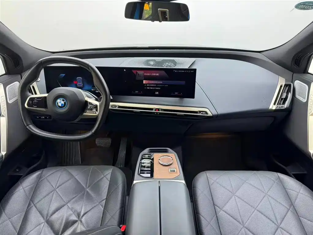  BMW BMW iX M60 2022 M60 7
