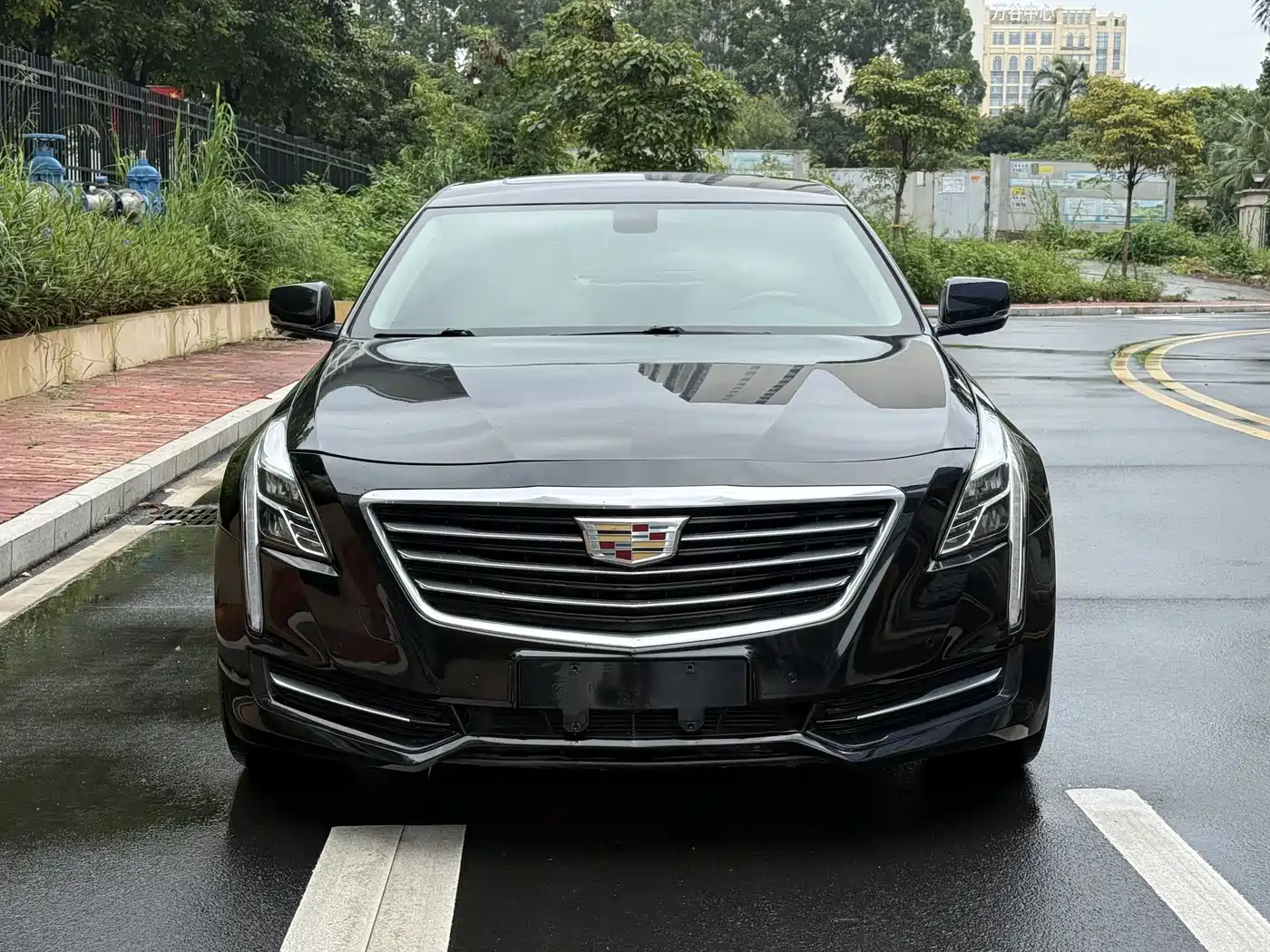 Photo 2 - Cadillac CT6