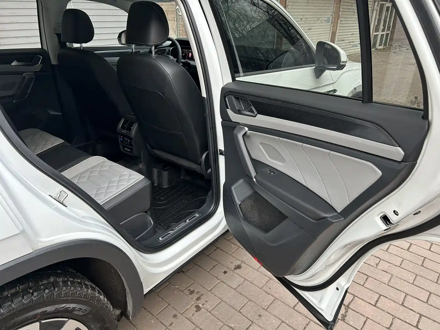 Volkswagen Tayron 2023 280TSI 2WD Luxury Plus Advanced Edition фото 18