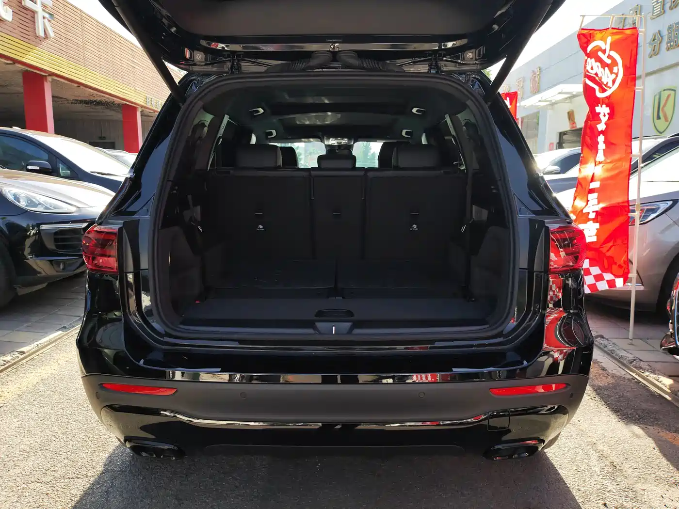 Mercedes-Benz GLB 2024 Facelift GLB 220 4MATIC фото 16