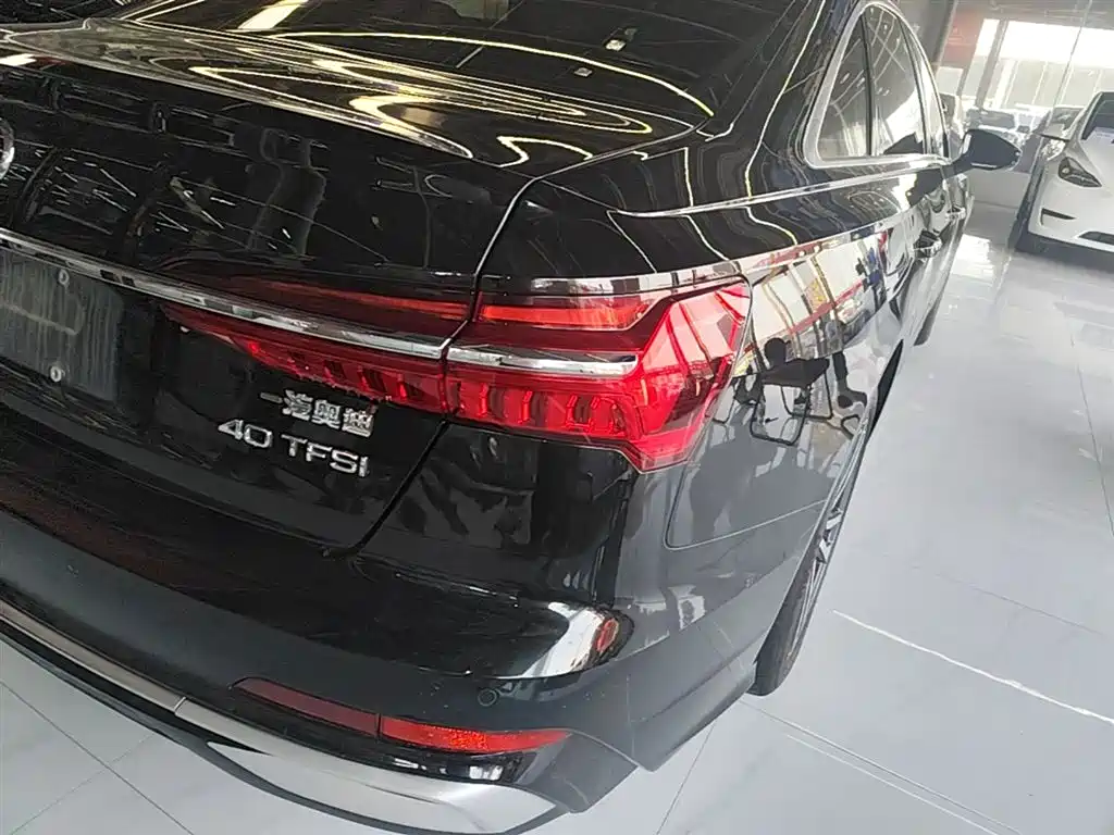 Audi A6L 2023 Facelift 40 TFSI Luxury Dynamic фото 8