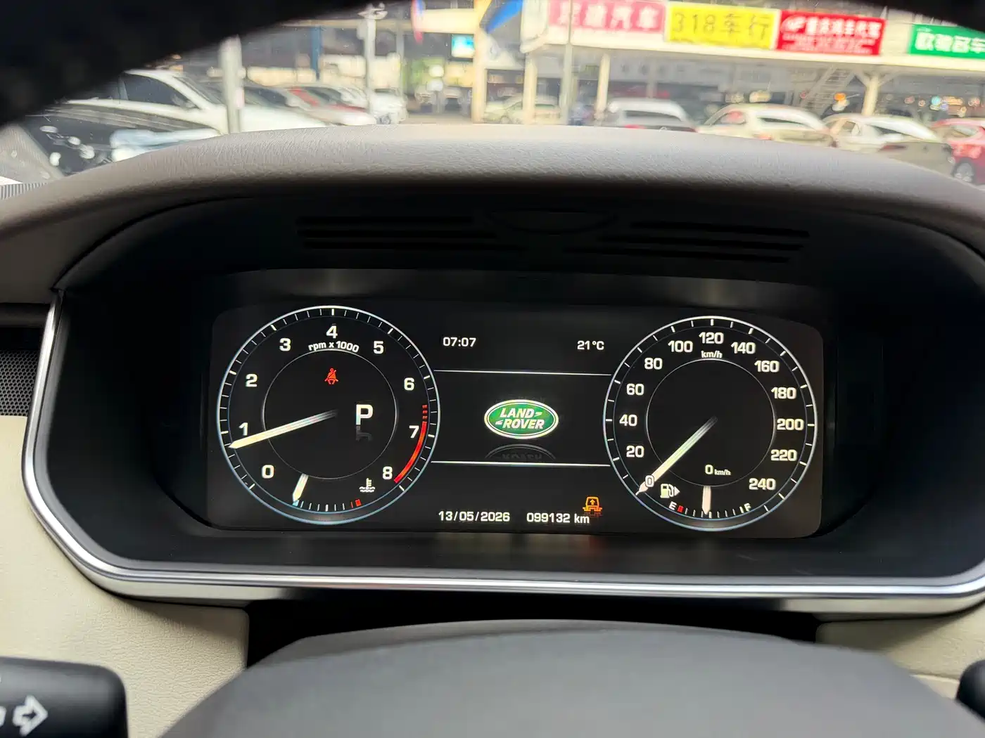 Land Rover Range Rover Sport 2016 Model 3.0 SC V6 HSE фото 9