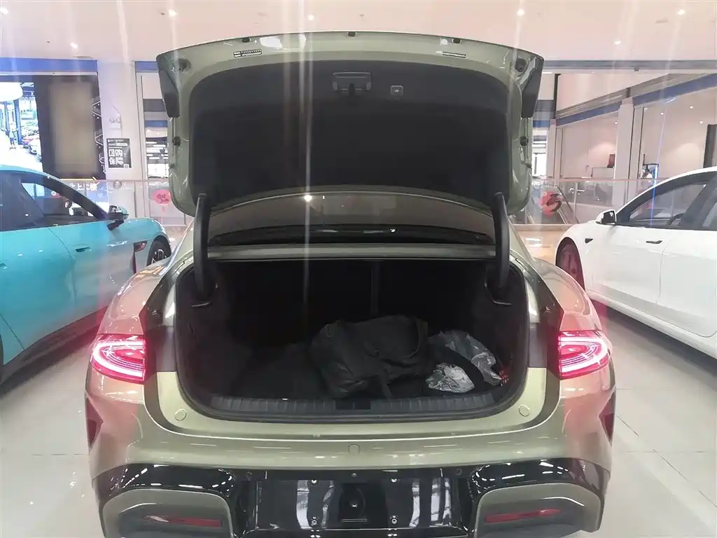 Xiaomi Auto Xiaomi SU7 2024 RWD Long Range Intelligent Driving Edition фото 5