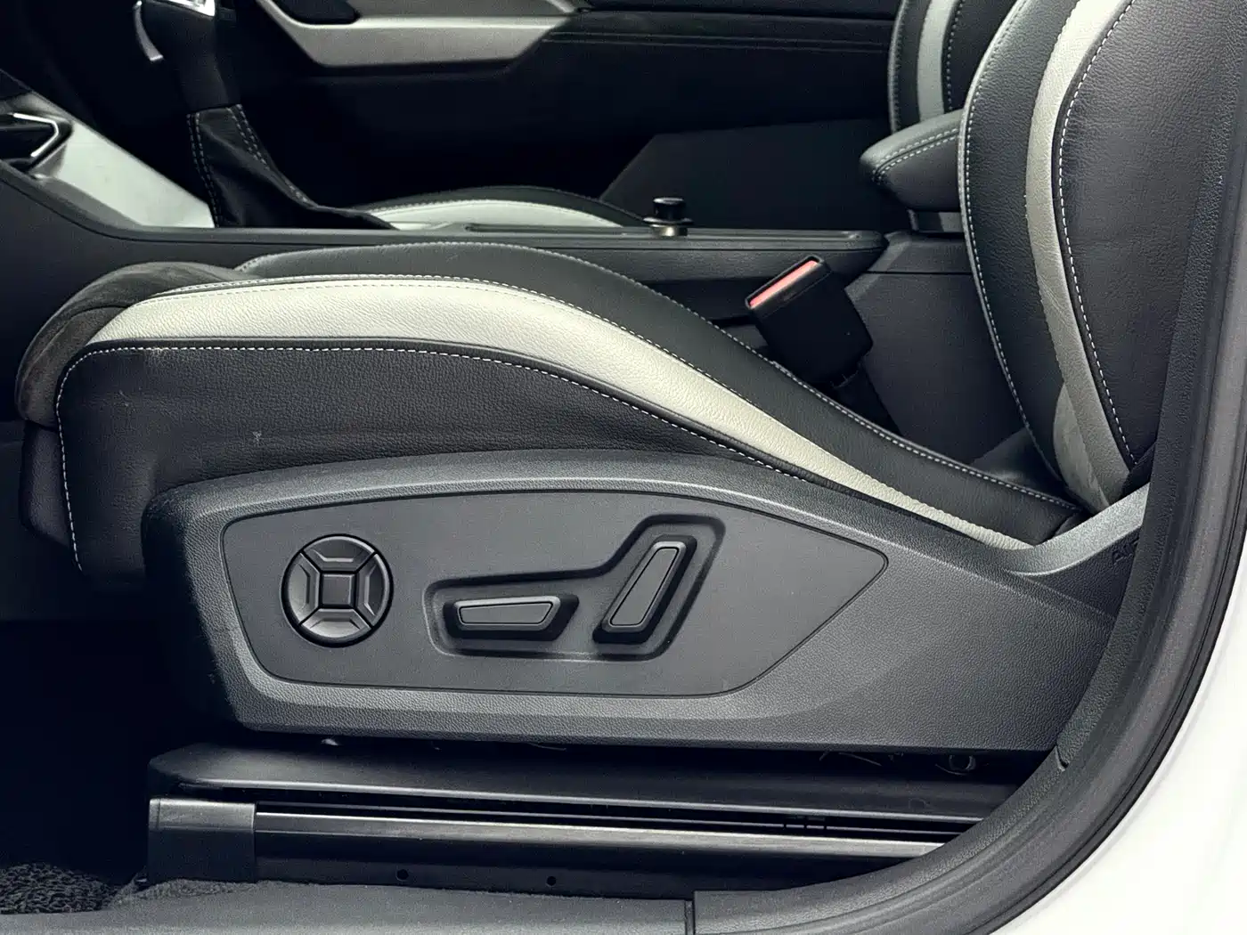 Audi Q3 2022 35 TFSI Fashion Dynamic фото 19
