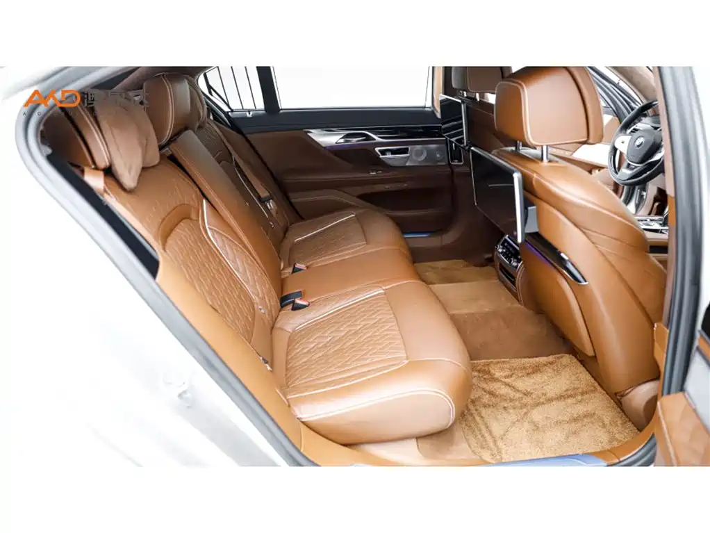 BMW 7 Series 2019 740Li xDrive Executive Luxury Package фото 8