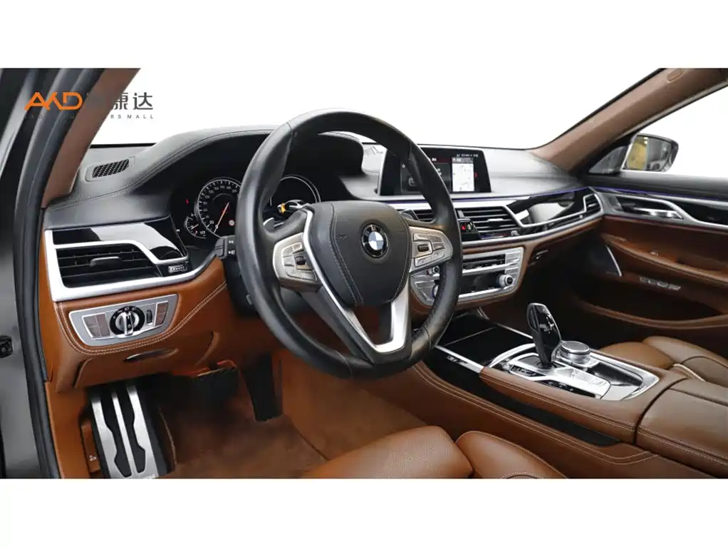 BMW 7 Series 2018 750Li xDrive M Sport Package фото 6
