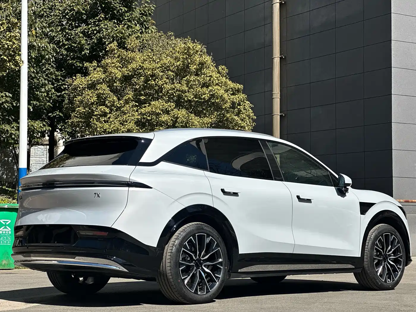 ZEEKR EXTREME KRYPTON 7X