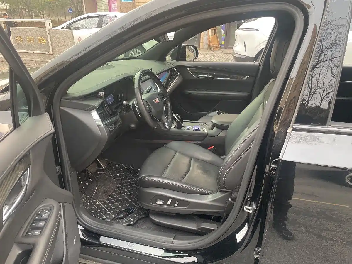 Cadillac XT6 2020 Facelift 28T 6-Seater AWD Luxury Sport фото 8