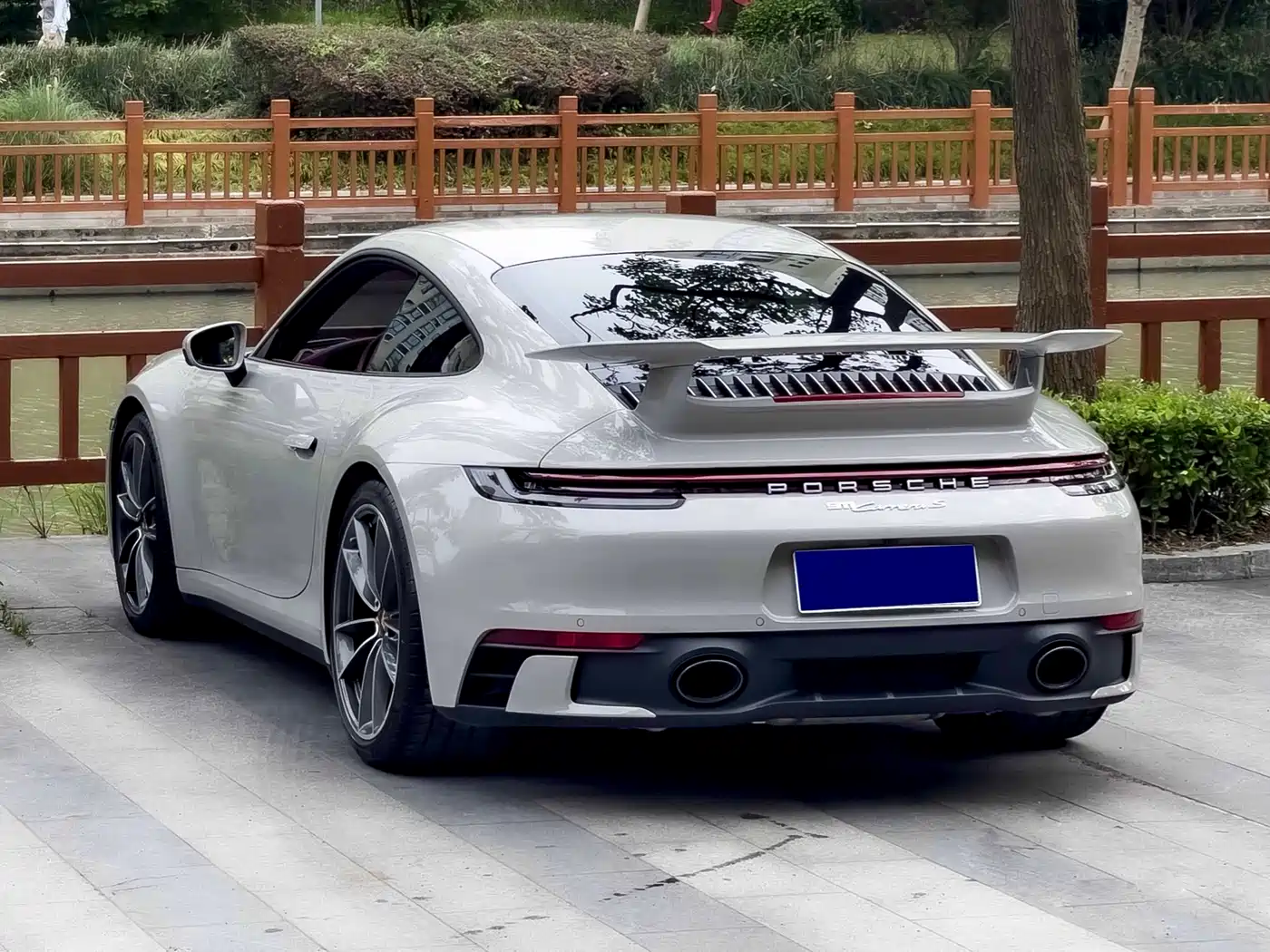 Porsche 911 2023 Carrera 3.0T фото 9
