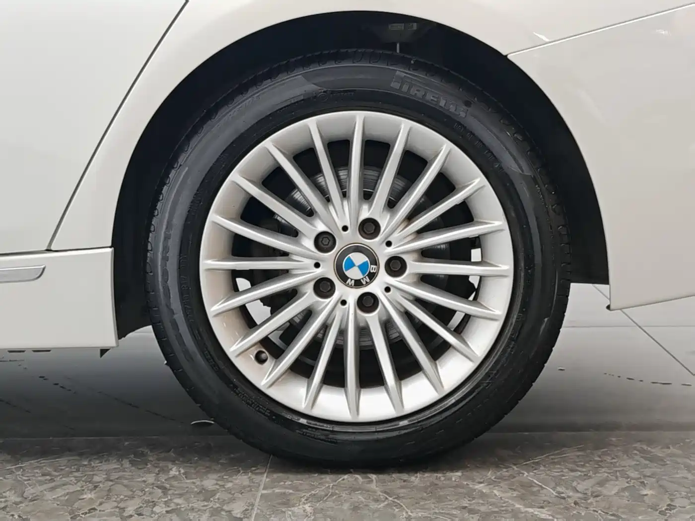 BMW 3 Series 2013 Facelift 320Li Luxury Design Package фото 9
