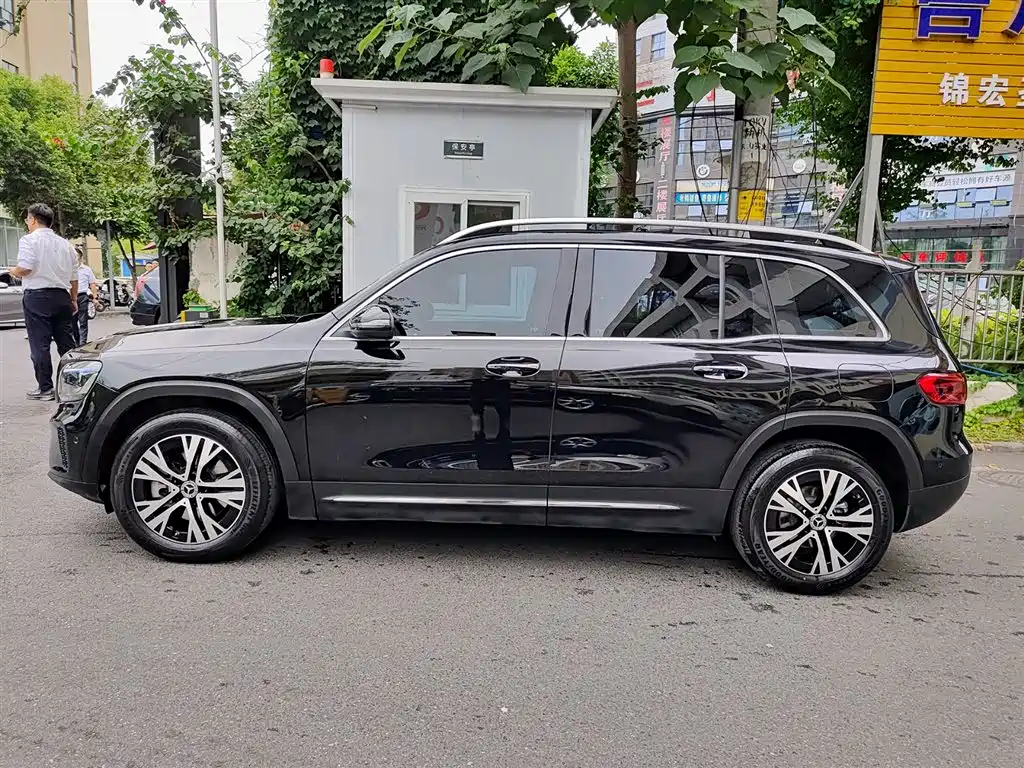 Mercedes-Benz GLB 2024 GLB 200 Dynamic фото 3