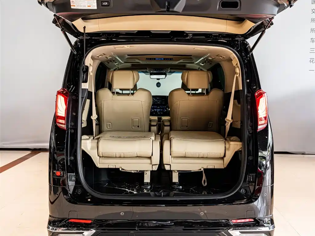 Toyota Alphard 2021 Hybrid 2.5L Premium фото 19
