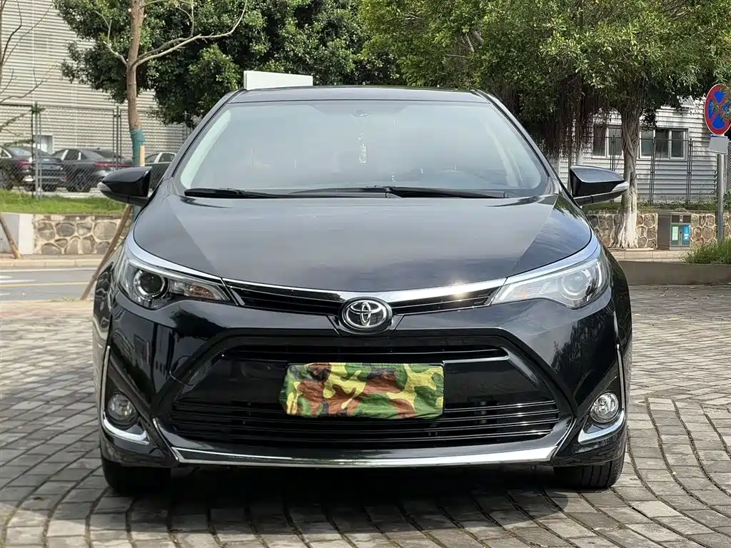 Toyota Levin 2017 Facelift 185T CVT Elite (China V) фото 3