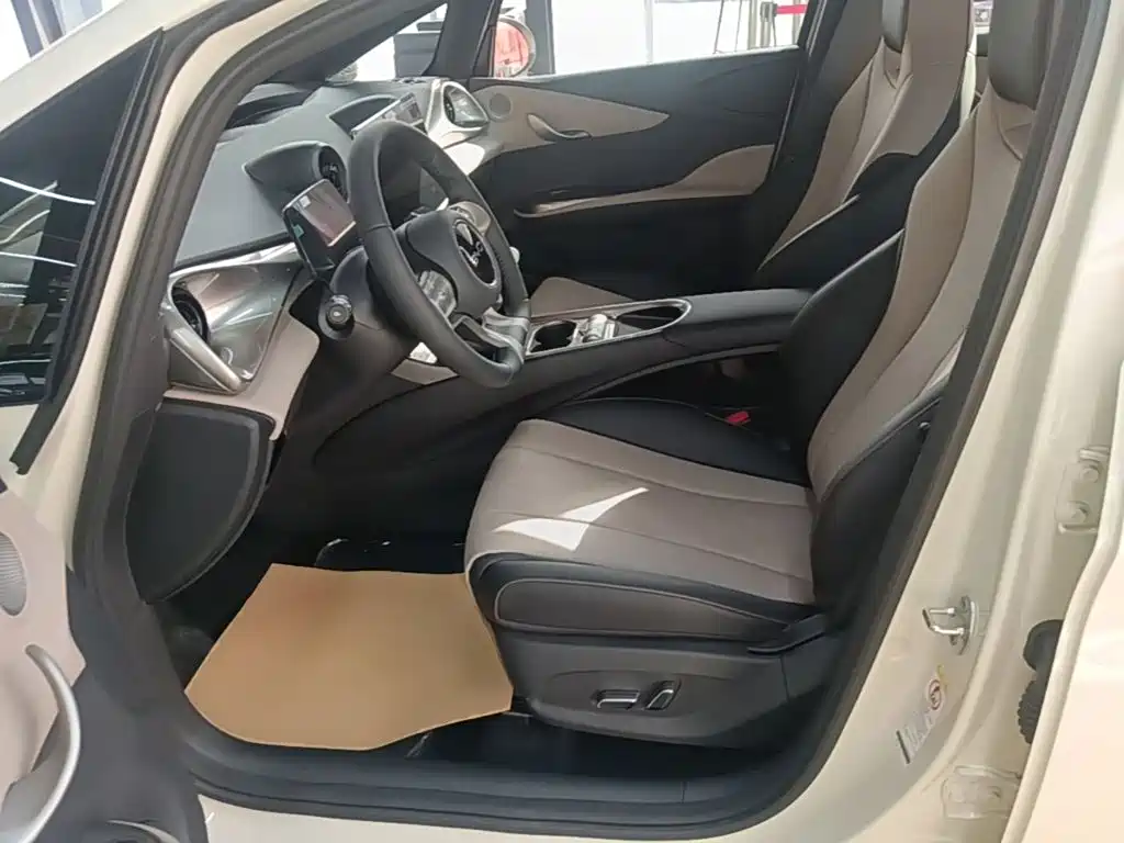 BYD Dolphin 2026 2025 420km Freedom Edition