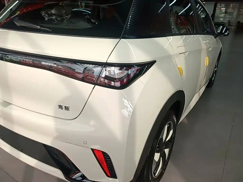 BYD Dolphin 2026 2025 420km Freedom Edition