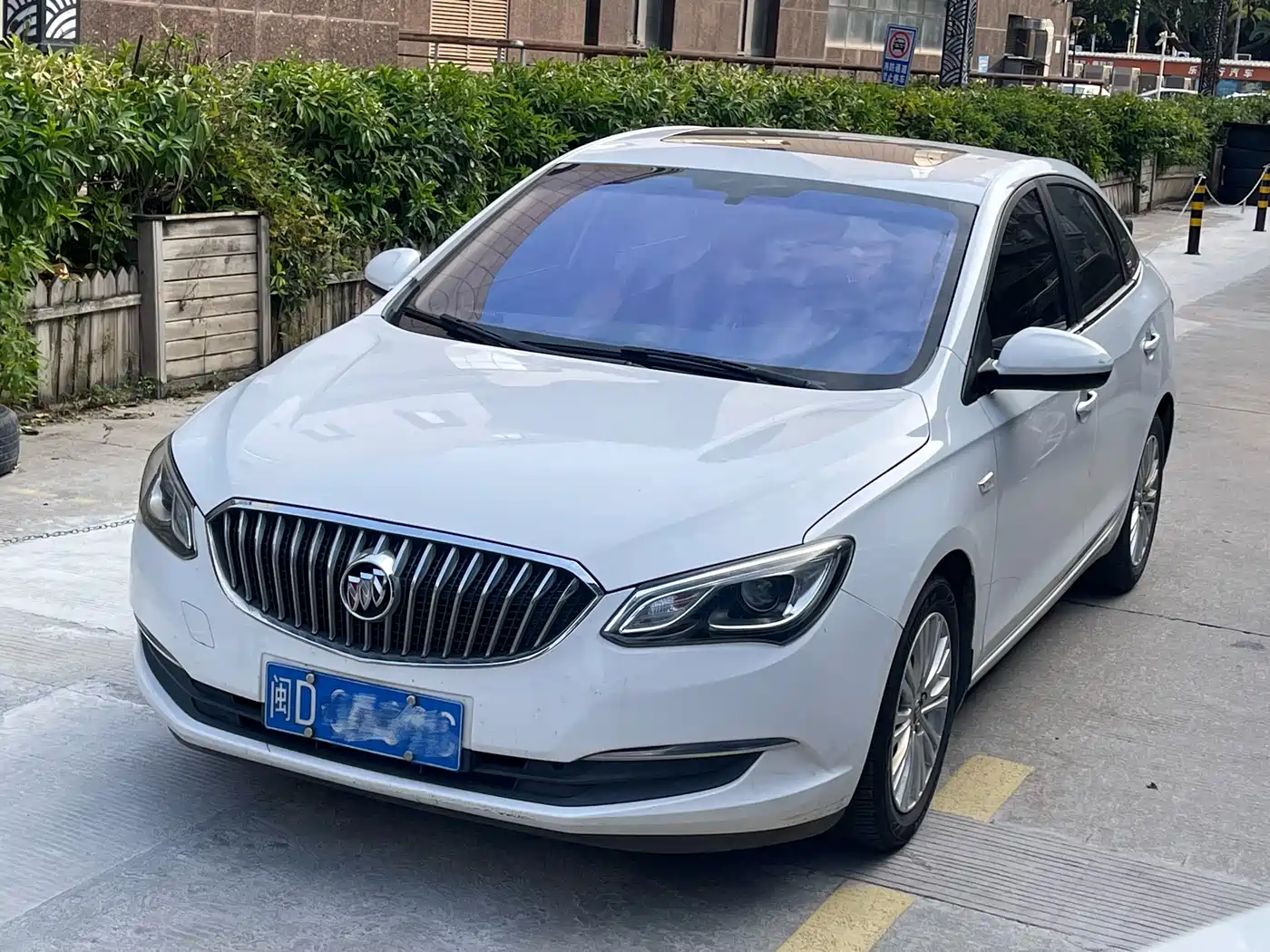 Buick Excelle 2016 15N Automatic Elite