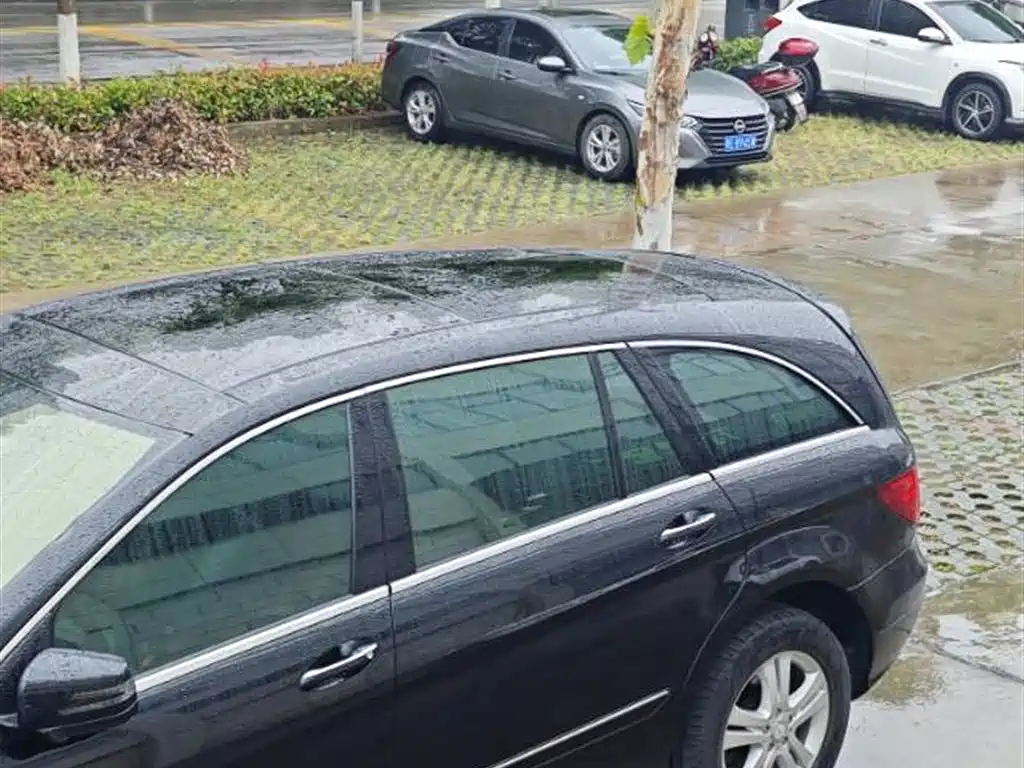 Mercedes-Benz R-Class 2007 R 350 L 4MATIC фото 5