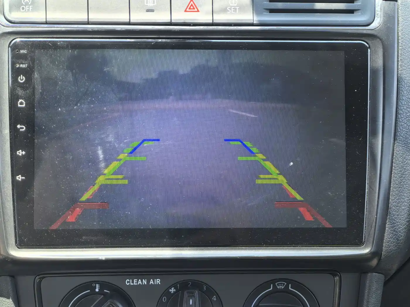 Volkswagen Polo 2018 1.5L Auto Safe Drive фото 13