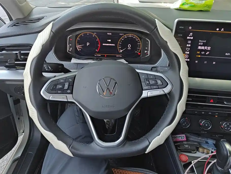 Volkswagen Lavida 2023 1.5L Automatic Starlight 5 Million Edition фото 15