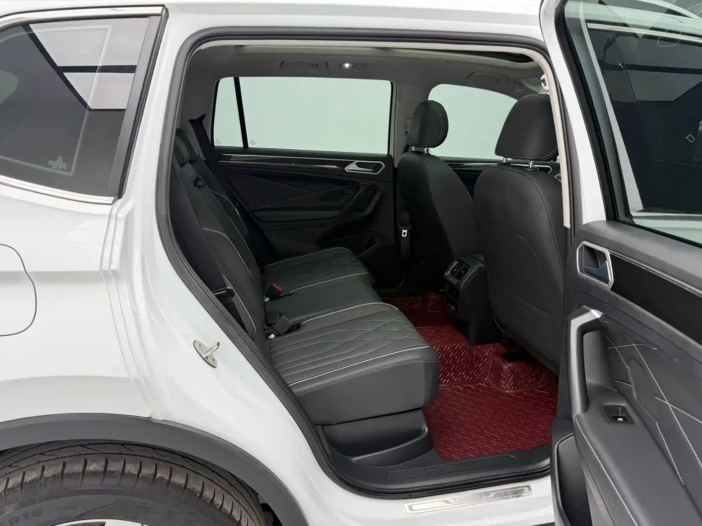 Volkswagen Tiguan L 2023 280TSI 2WD Trend Limited Edition фото 10