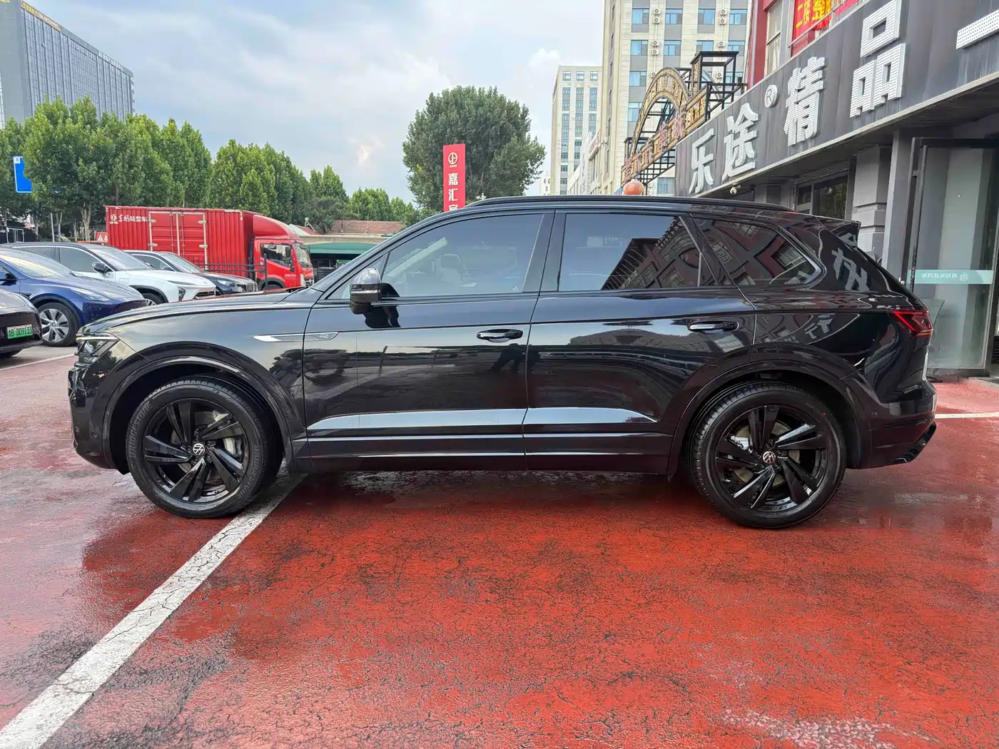 2024 Volkswagen Touareg