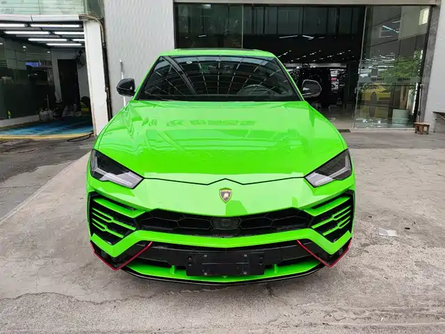 Lamborghini Urus 2021 4.0T V8