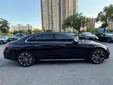 Фото 4 - Mercedes-Benz E-Class