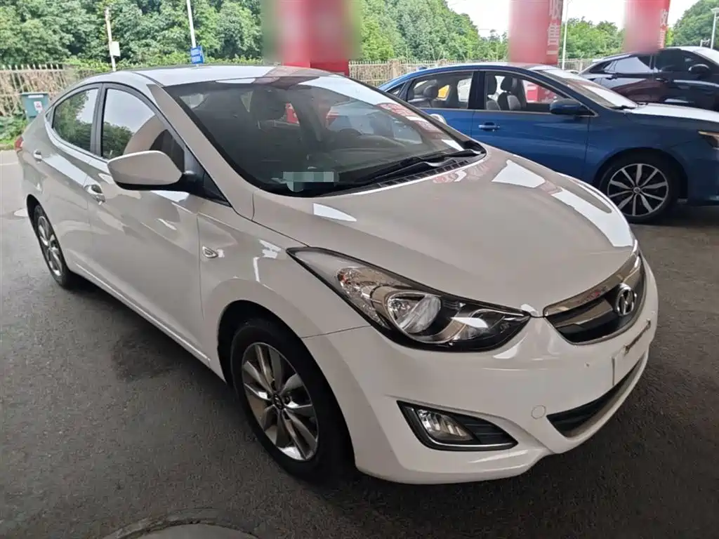 Hyundai Langdong 2012 1.6L Automatic Fashion фото 4