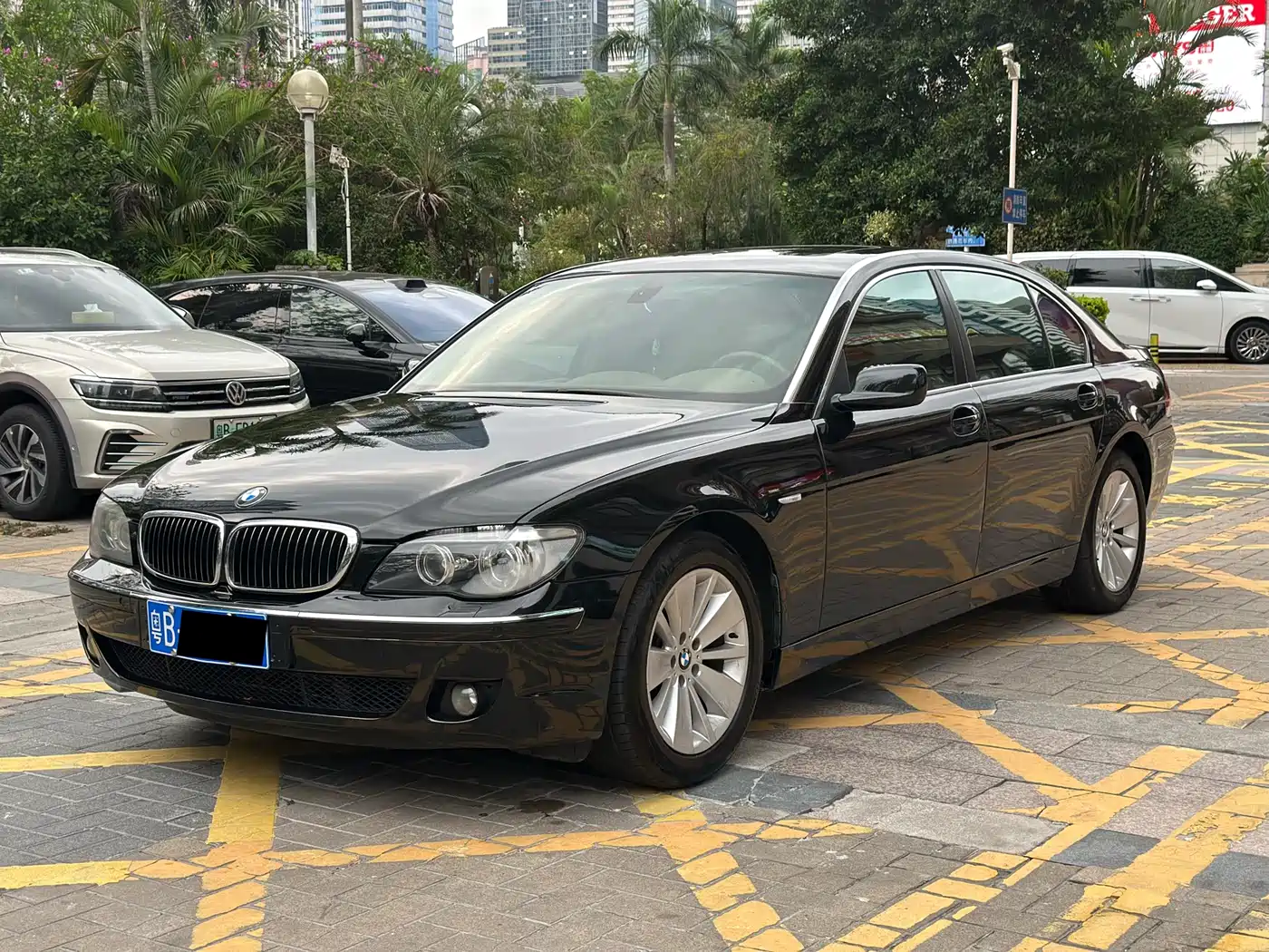 BMW 7 Series 2008 Model 730Li Classic Edition фото 3