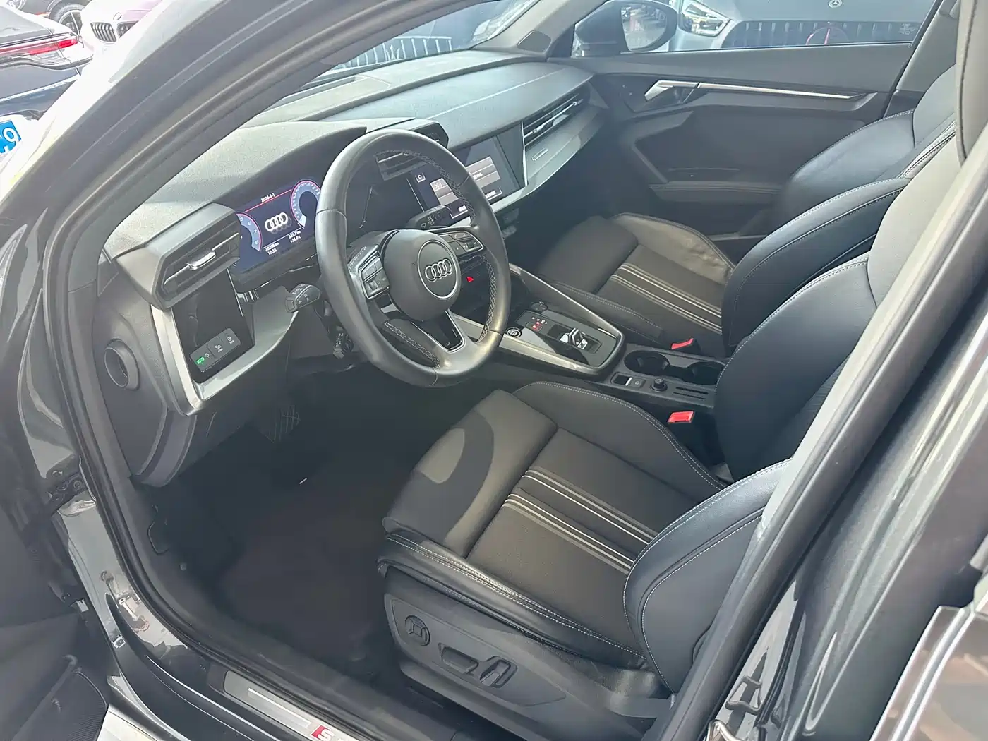 Audi A3 2023 Facelift Sportback 35 TFSI Fashion Sport фото 4