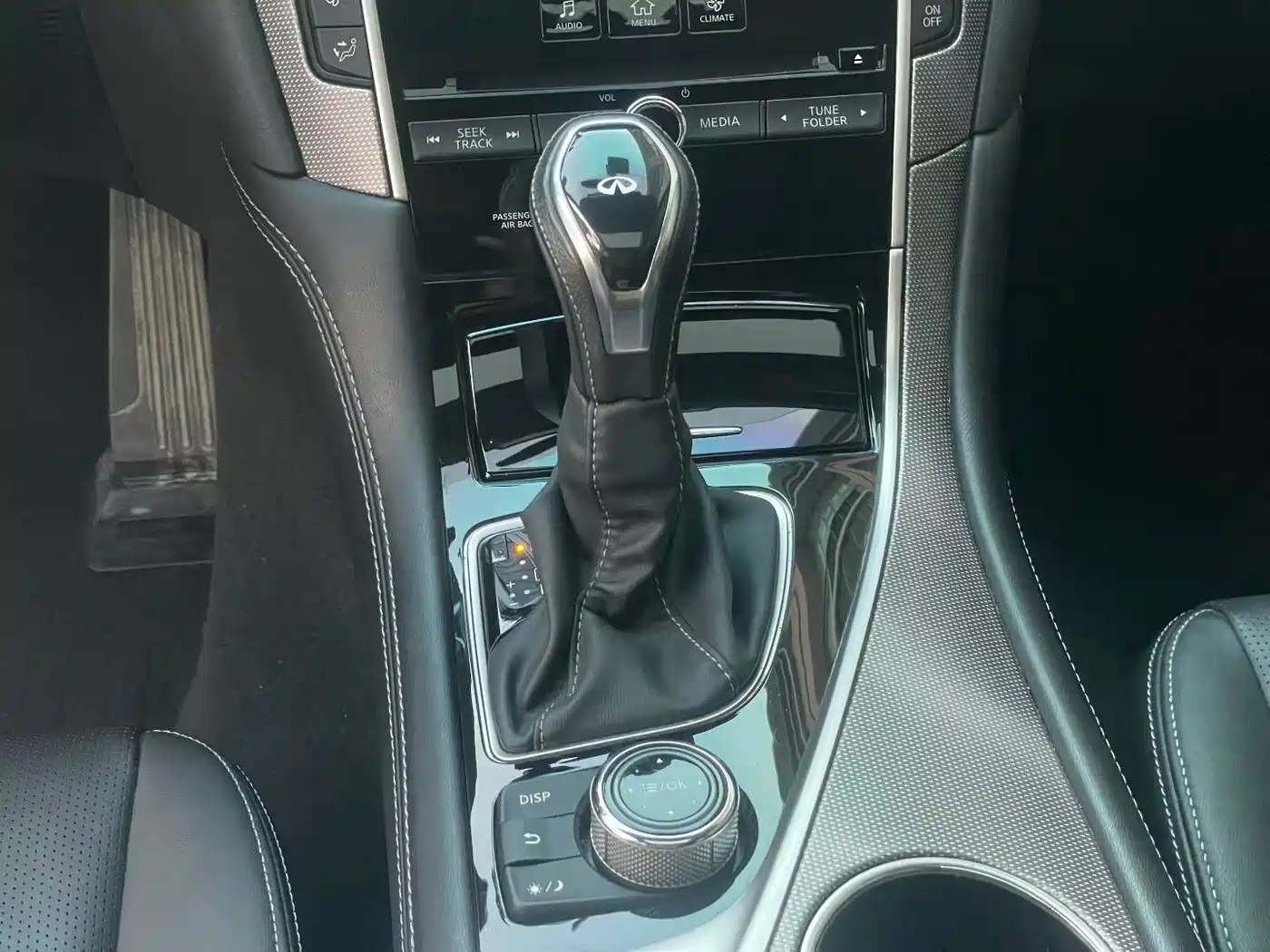 Infiniti Q50L 2022 2022 2.0T Leisure Edition
