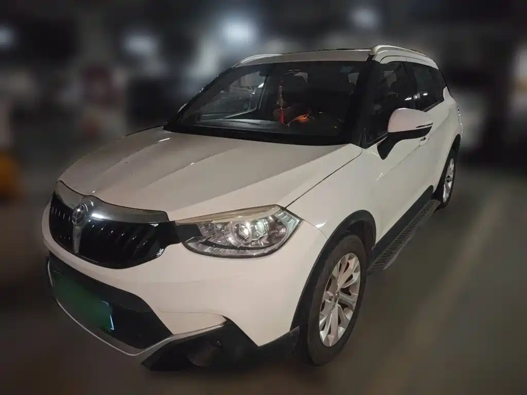 Zhonghua V3 2015 2015 1.5L Manual Smart Edition