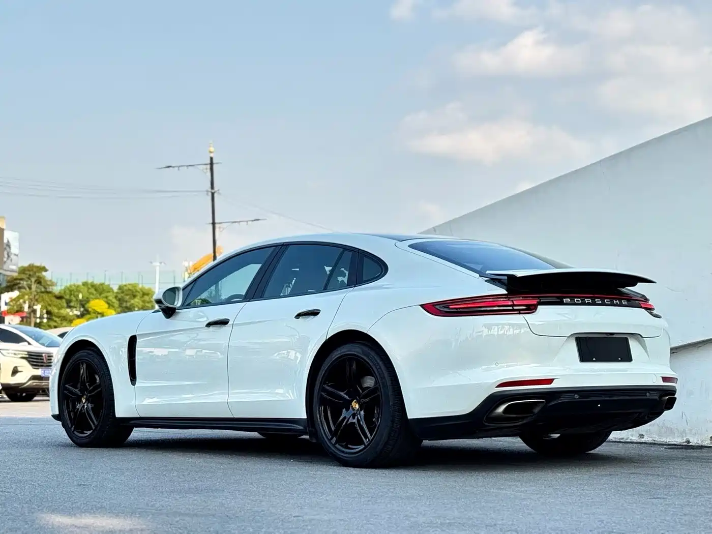 Porsche Panamera 2017 Panamera 3.0T фото 2