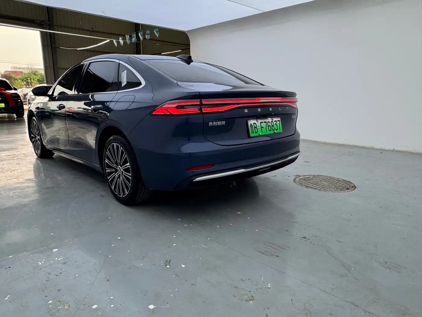 Geely Galaxy Galaxy A7 2025 EM-i фото 4