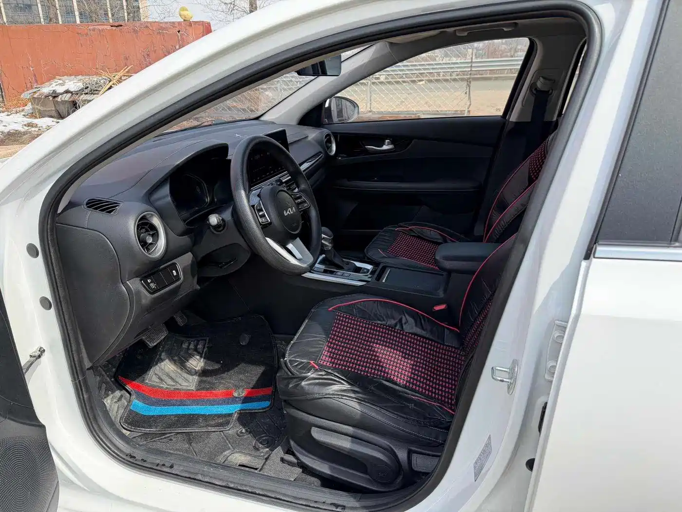 Kia K3 2021 1.5L CVT Fashion Edition фото 7