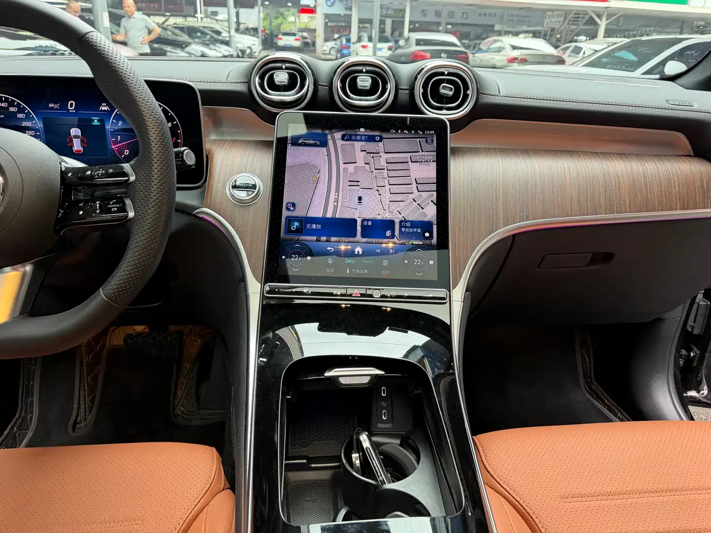 Mercedes-Benz GLC 2025 Facelift GLC 300 L 4MATIC Dynamic 5-seater фото 13