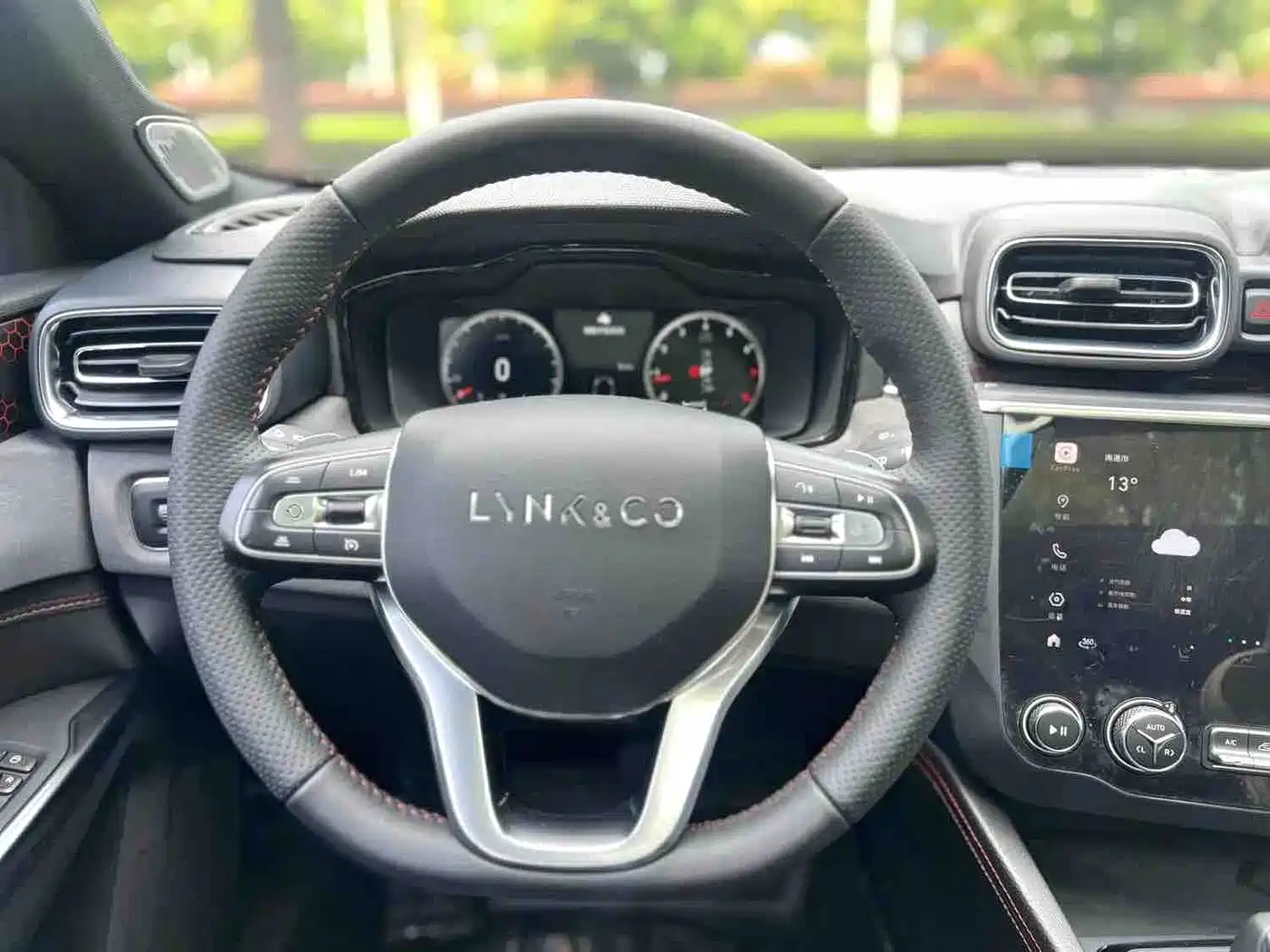 Lynk & Co 03 2020 1.5TD DCT Power Pro Edition фото 7