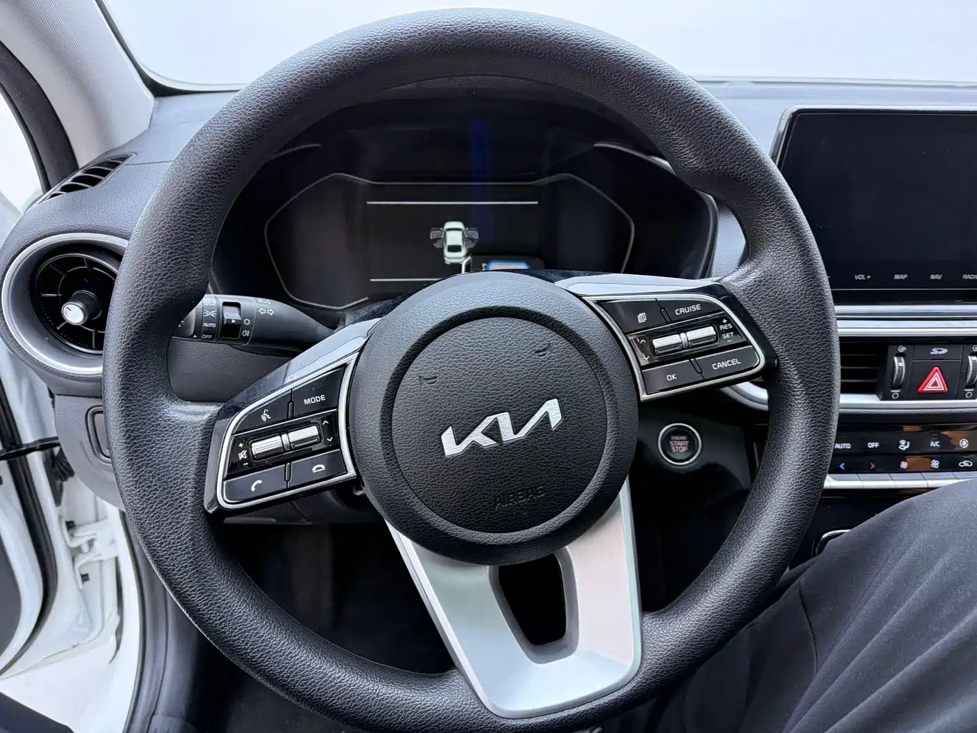 Kia K3 2021 1.5L CVT Fashion Edition фото 11