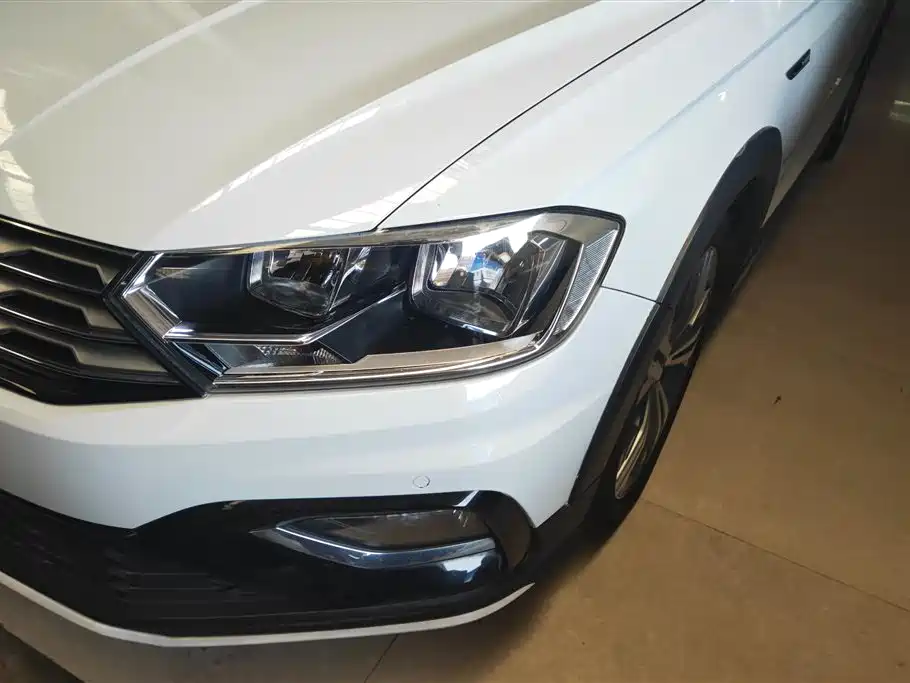 Volkswagen C-TREK 2017 1.6L Automatic Comfort фото 5