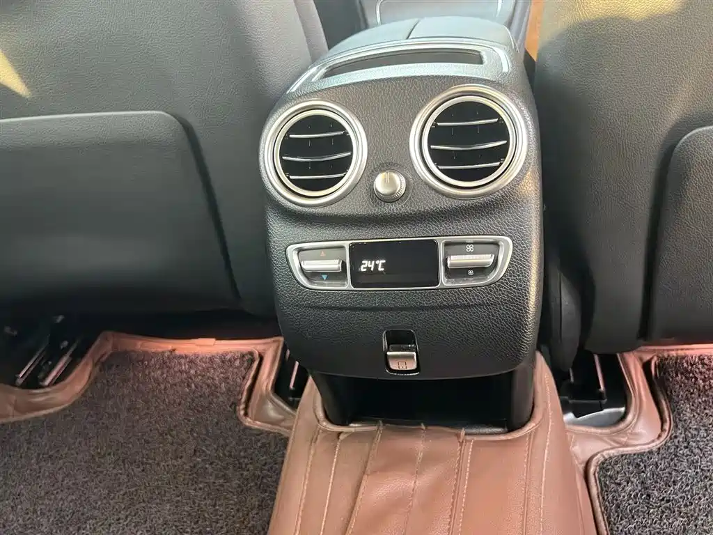 Mercedes-Benz GLC 2021 GLC 260 L 4MATIC Luxury фото 13