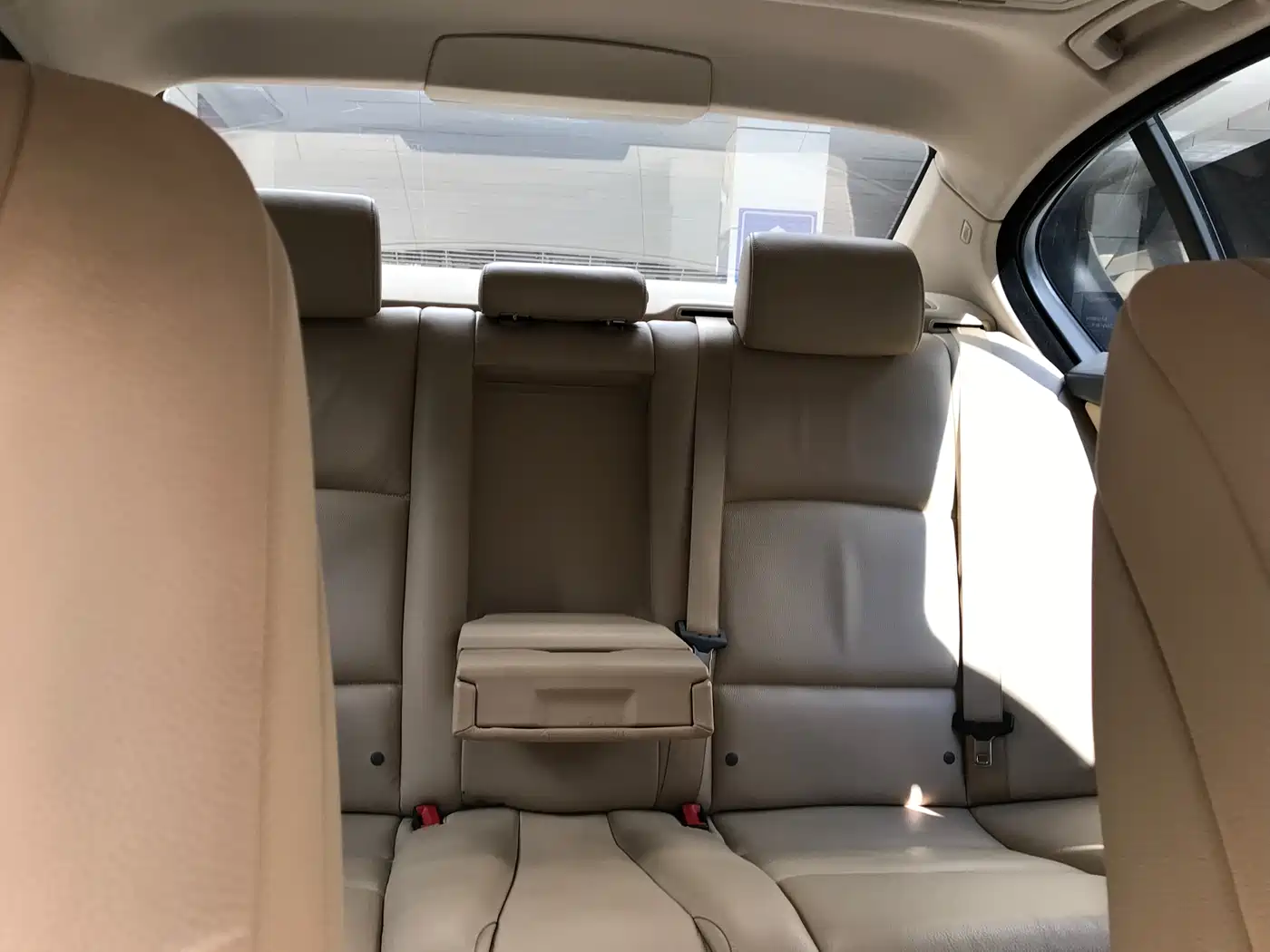BMW 5 Series 2012 523Li Luxury фото 23