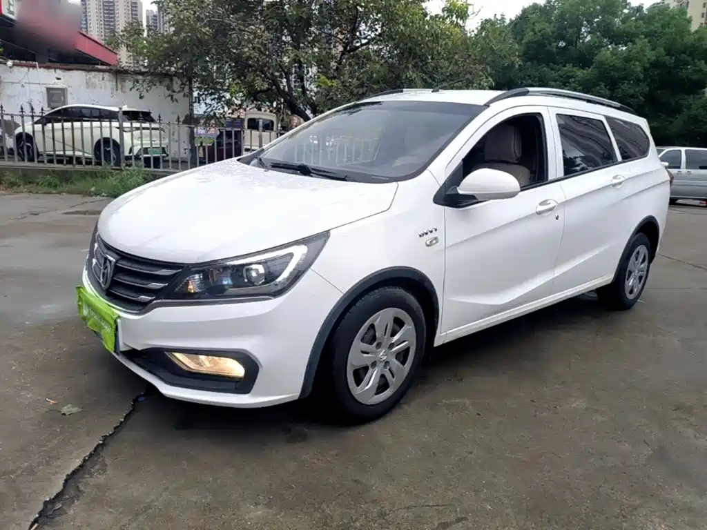 Baojun 310W 2017 2017 1.5L Manual Comfort China V