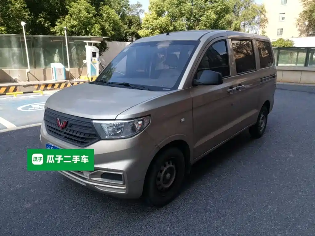 Фото 1 - Wuling Motors Wuling Hongguang V