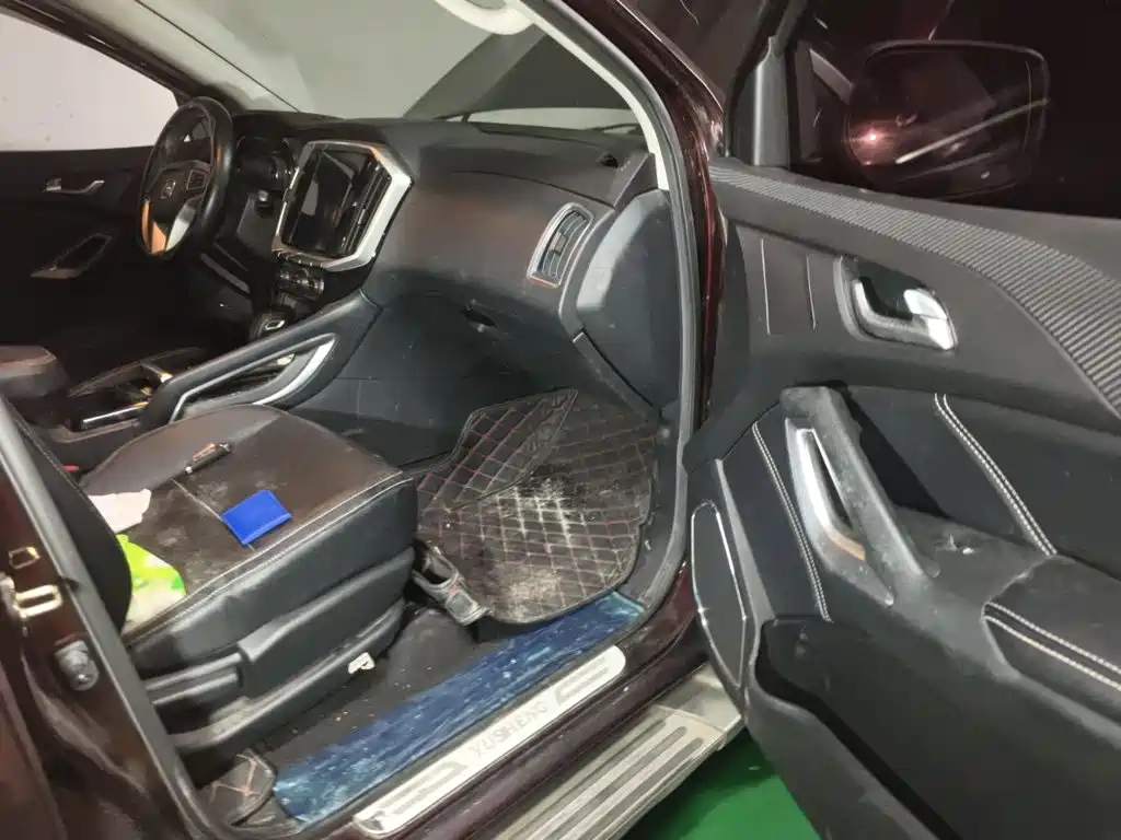 Jiangling Yusheng S350 2018 2017 2.0T Automatic 2WD Diesel Luxury Sunroof 5-Seater