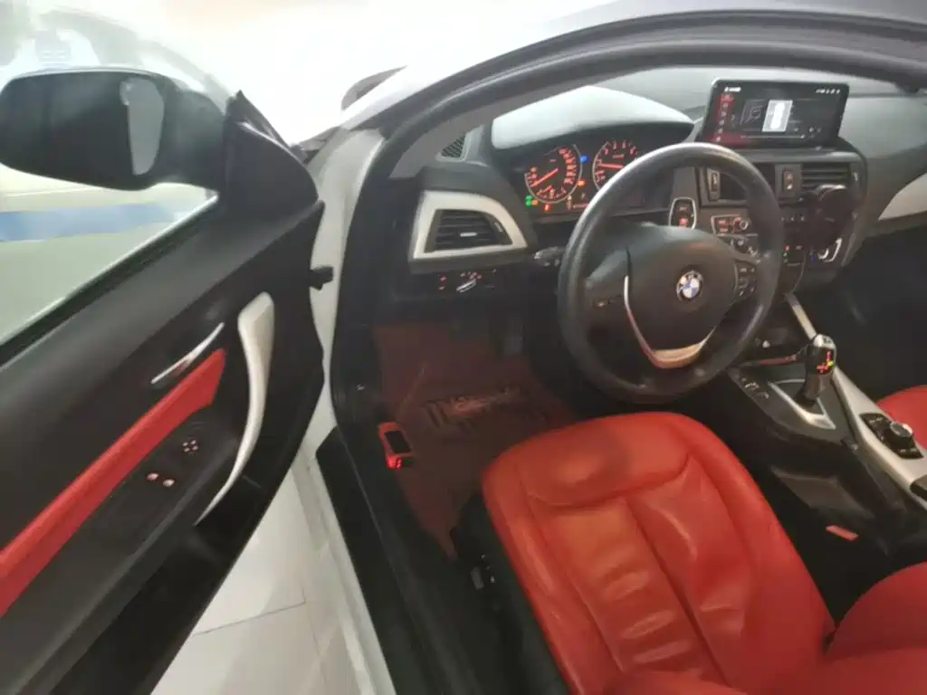 BMW 2 Series (Import) 2016 2014 220i Leading