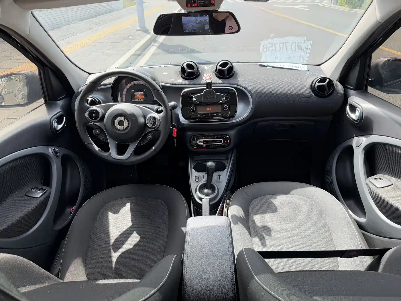 smart forfour 2018 2018 1.0L 52kW Passion Edition