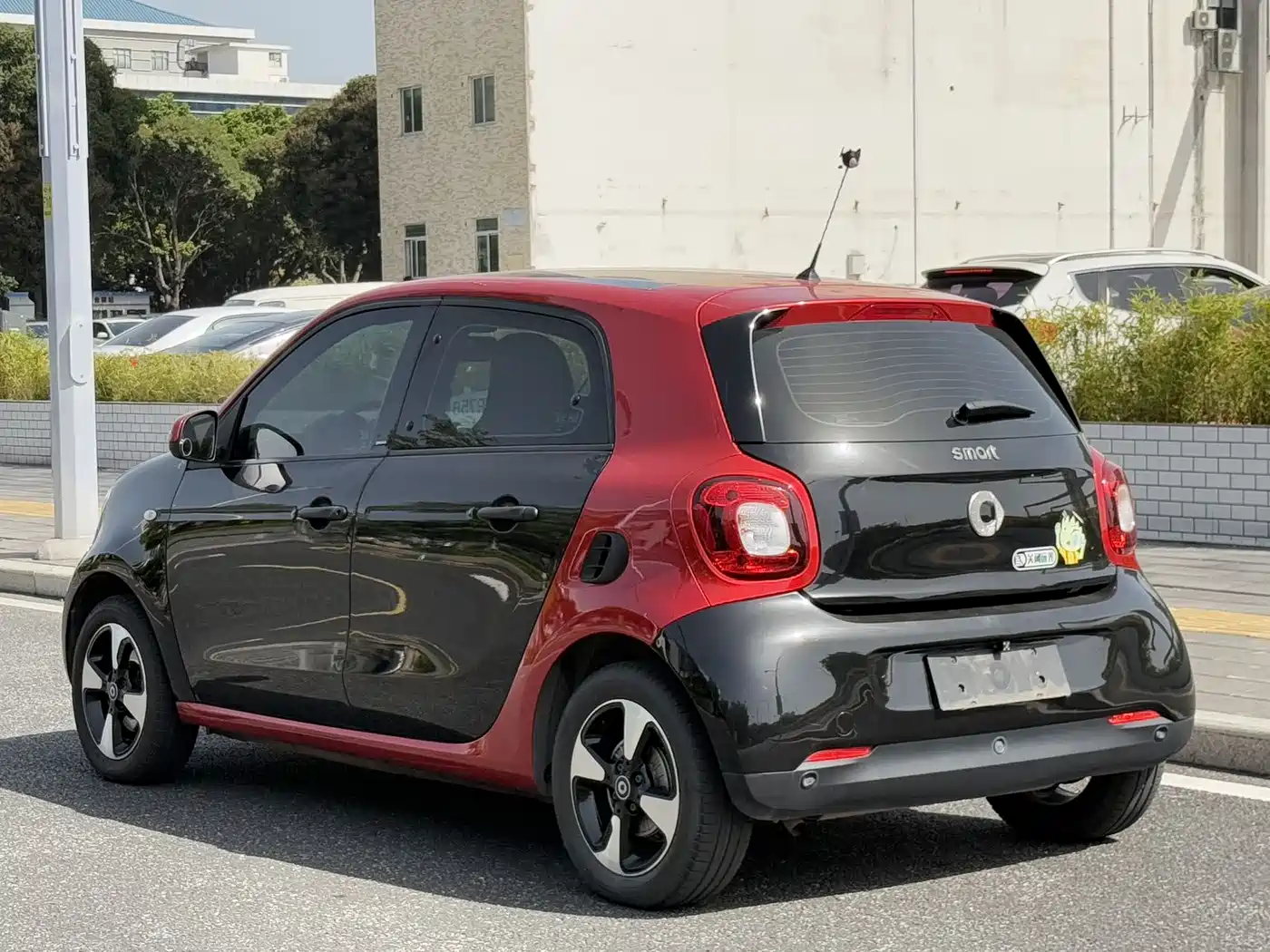 smart forfour 2018 2018 1.0L 52kW Passion Edition