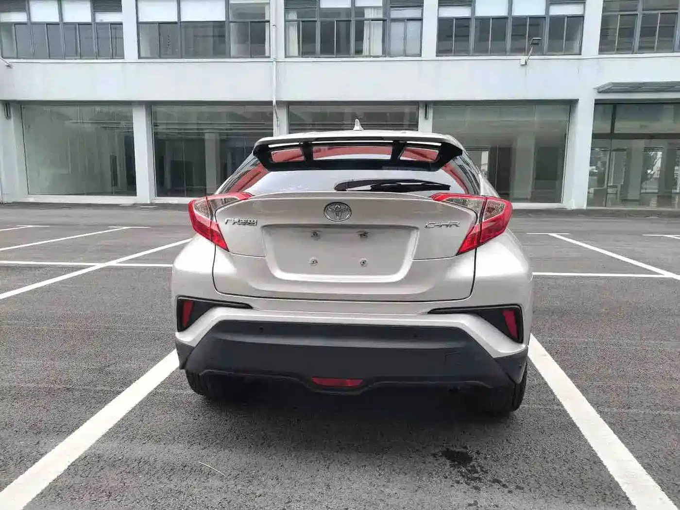 Toyota C-HR 2021 2.0L Comfort Edition фото 8
